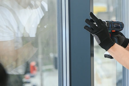 Same Day Glass Repair Car in Northeast Edmonton